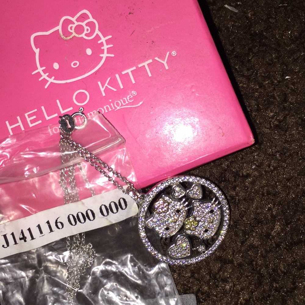 Hello kitty diamond necklace